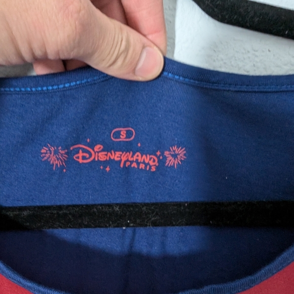 Disneyland Paris Mickey and Minnie Parisian Stroll blouse sz Sm - Picture 3 of 6